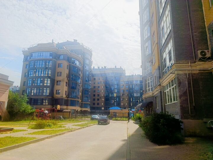 3-к. квартира, 112,4 м², 4/10 эт.