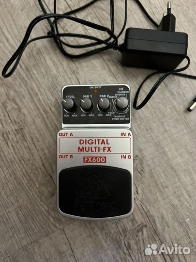 Behringer Fx600 Digital Multi-Fx Pedal Reverb