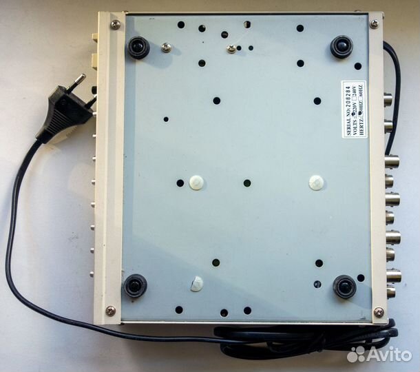Видеокоммутатор (видеосвитч) на 8 каналов