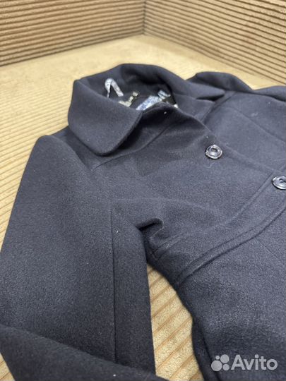 Пальто для девочки новое. Разм.134