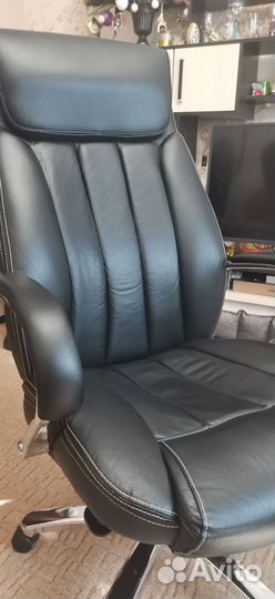 Кресло руководителя кожаное