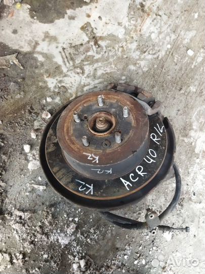 Ступица задняя левая Toyota Estima ACR40