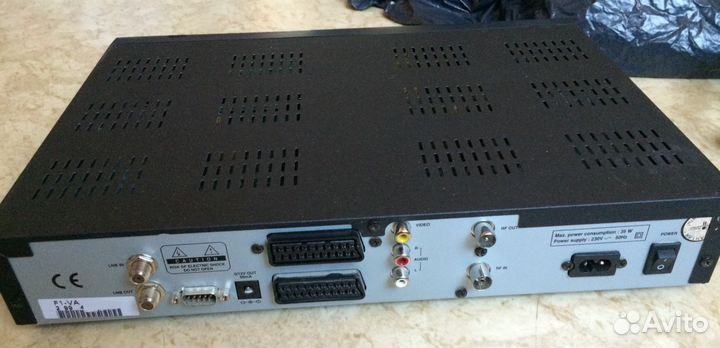 Спутниковый ресивер Humax F1-VA