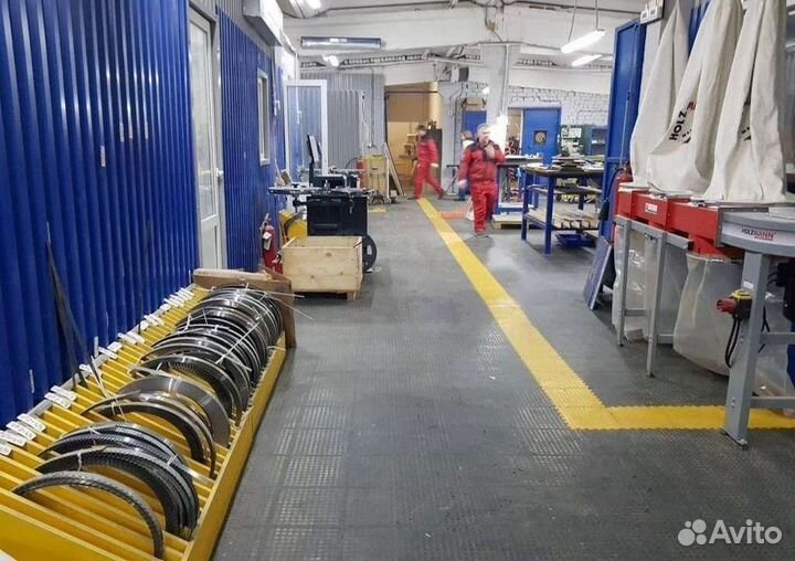 Модульная плитка пвх для гаража