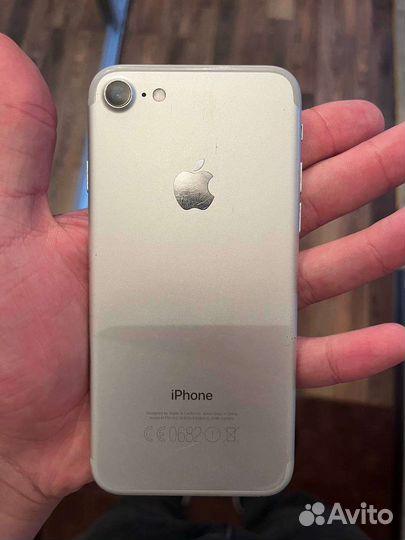 Мобильные телефоны бу iPhone 7