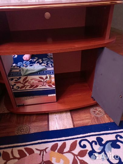 Тумба под тв