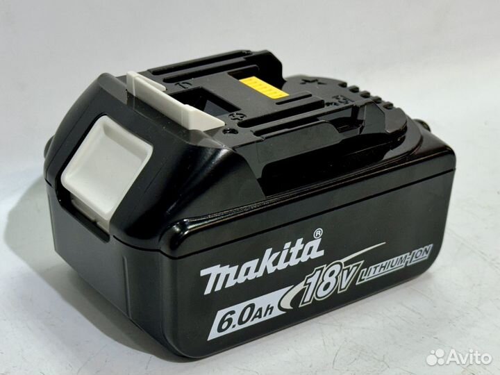 Аккумуляторная батарея Makita 18 V 6Ач 632F69-8