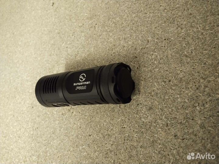 Фонарь sunwayman F40A трехцветный