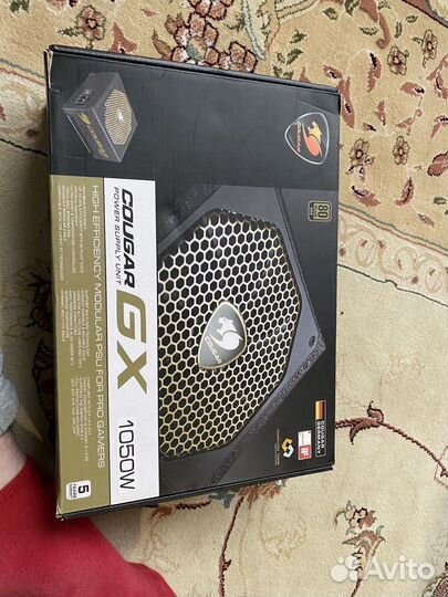 Блок питания cougar 1050w