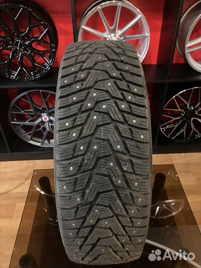 Hankook Winter I'Pike RS2 W429 215/50 R17 95T