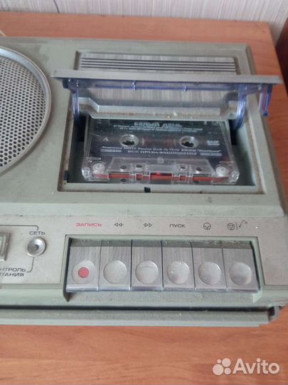 Кассетный магнитофон электроника 302-2