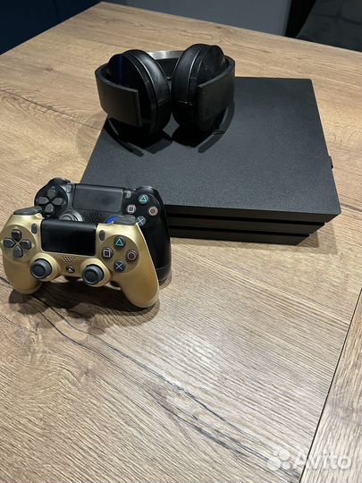 Sony playstation 4 PS4 pro 1tb