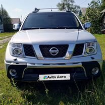 Nissan Navara 2.5 AT, 2008, 210 000 км, с пробегом, цена 1 250 000 руб.