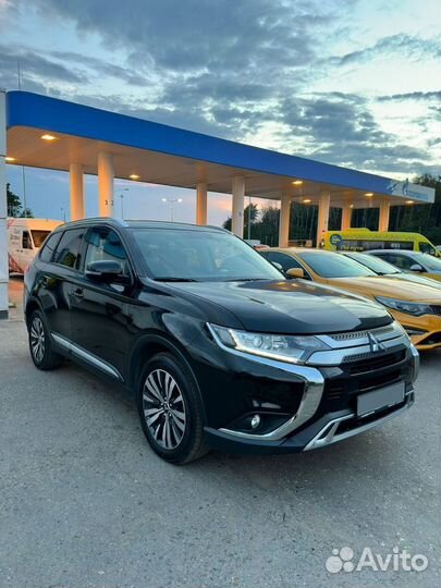 Mitsubishi Outlander 2.0 CVT, 2019, 70 000 км