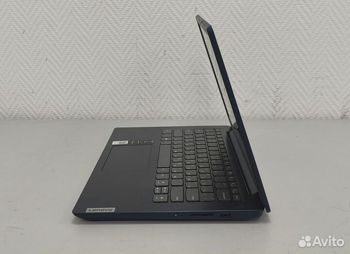 Ноутбук Ryzen 3 5300U/8Gb/SSD nvme 512Gb/Radeon Gr