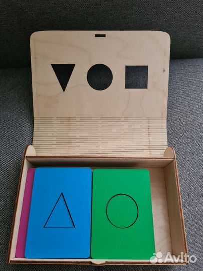 Развивающая игрушка для малышей