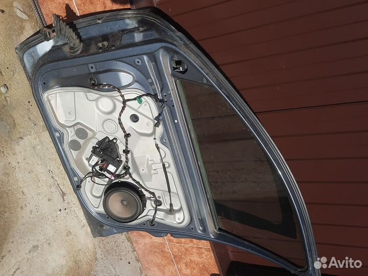 Skoda octavia a5 передняя правая дверь