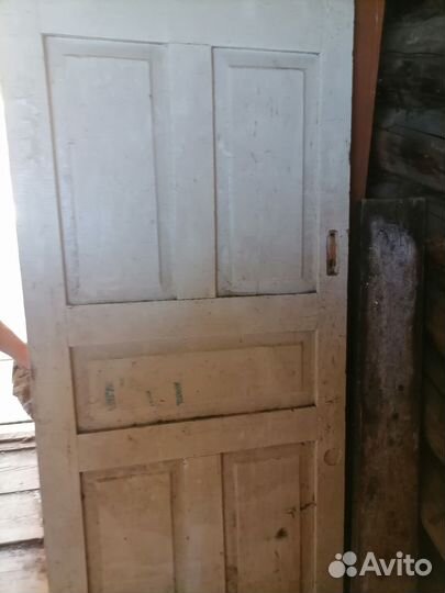 Дверь деревянная бу