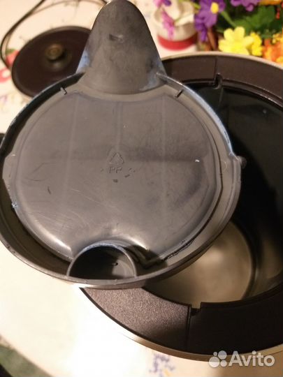 Чайник-термос Siemens Design by Porsche TW91100