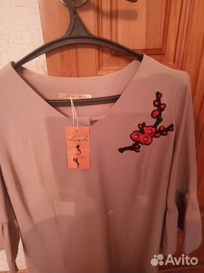 Платье женское