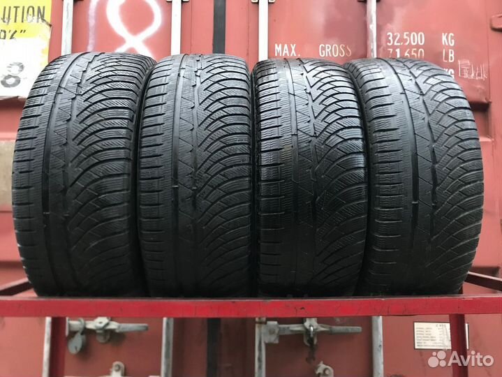 Michelin Pilot Alpin PA4 235/55 R17 94E