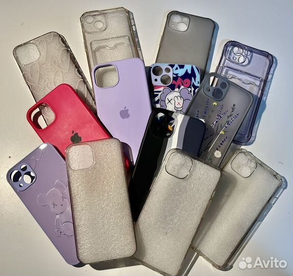 Чехол на iPhone 13