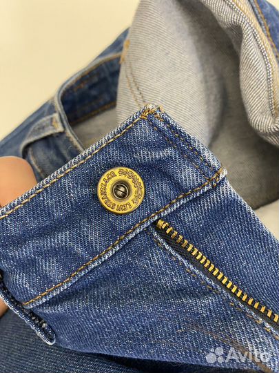 Джинсы levis