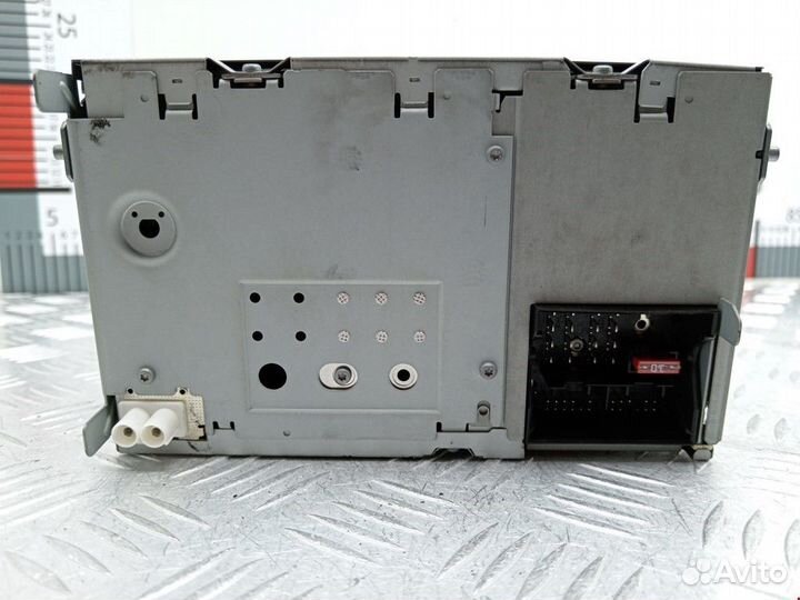 Магнитола Volkswagen Passat CC 2009