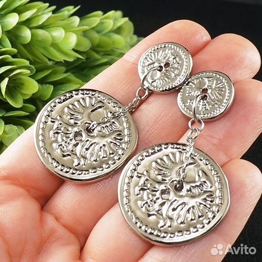 Серьги Пуговицы Монеты Крупые Длинные Серебристые