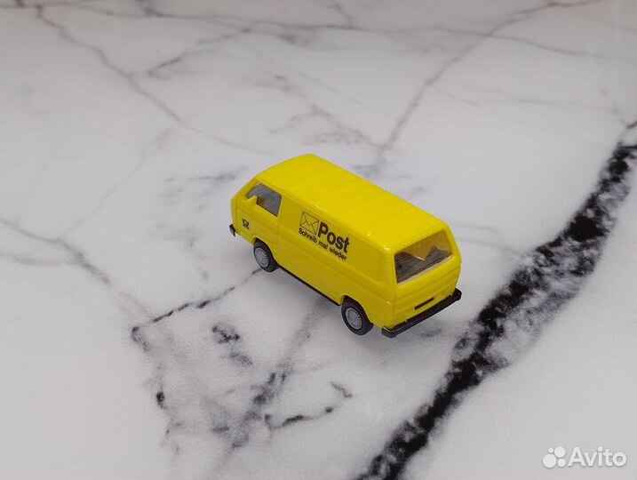 Volkswagen Transporter T3 (1980-1990), жёлтый