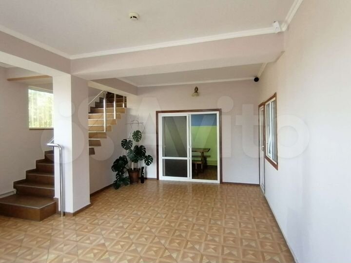 Коттедж 300 м² на участке 20 сот.