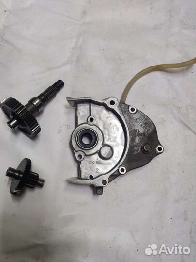 Крышка редуктора