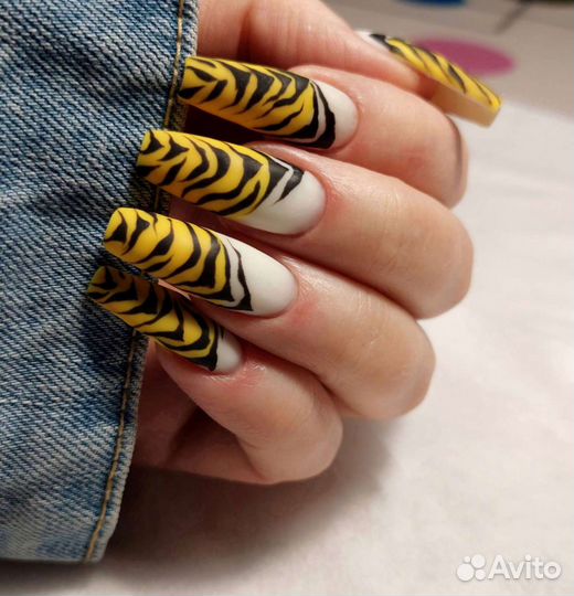 Маникюр педикюр