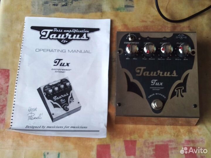 Ножные переключатели, гитарные педали, эффекторы