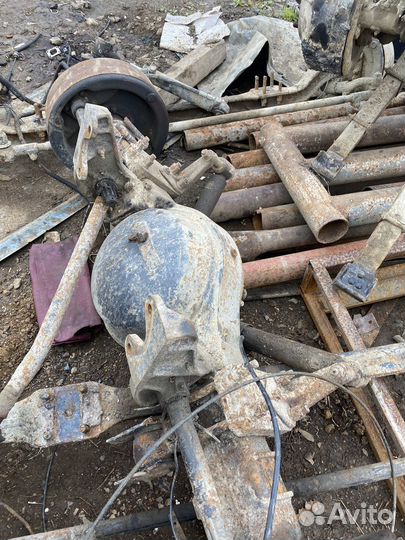 Задниц мост паз