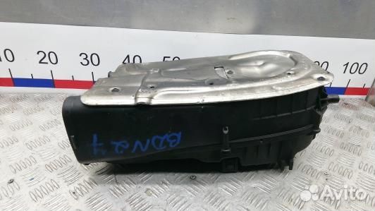 Корпус воздушного фильтра mercedes benz E-class W2