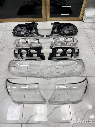 Стекла фар Toyota Land Cruiser 200