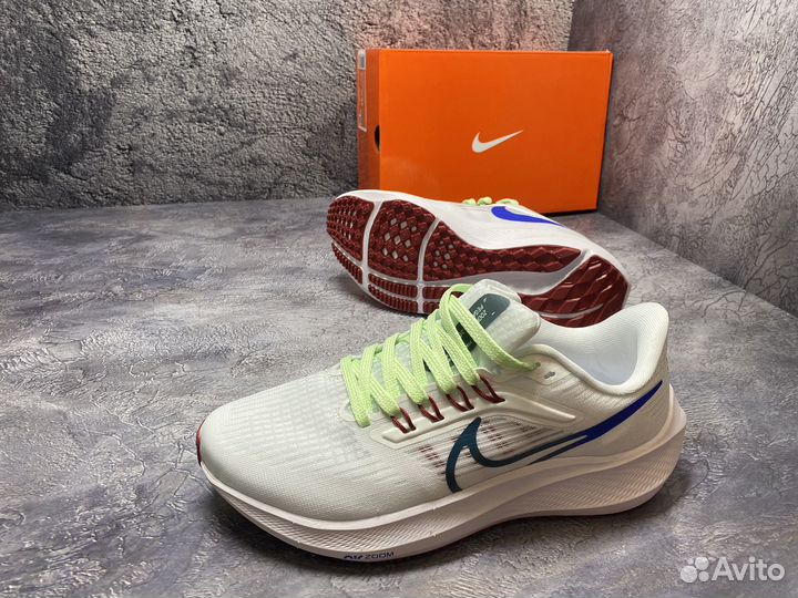 Кроссовки Женские Nike Pegasus