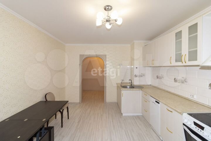 2-к. квартира, 66,3 м², 9/14 эт.