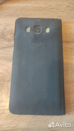 Продаю Samsung Galaxy J5 2016