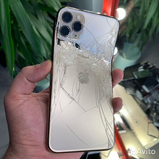 Замена/ремонт задней крышки iPhone