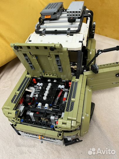 Lego technic Land Rover Defender (в сборе)