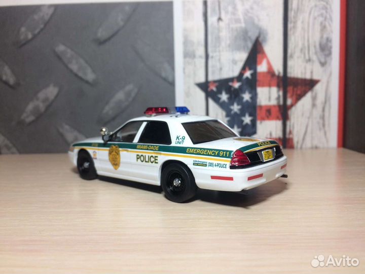 1/43 Deagostini Ford Crown Victoria Police