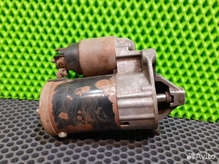 Стартер Renault 8200815083