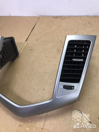 Chevrolet cruze до рест дефлектор центраный с рамк