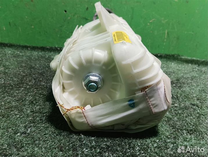 Подушка безопасности в торпедо Opel astra H 2009