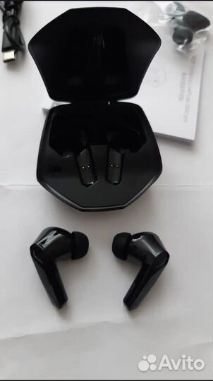 Наушники новые безпроводные Lenovo