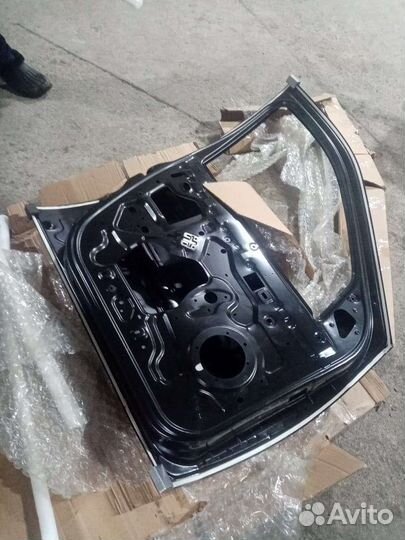 Дверь на ларгус