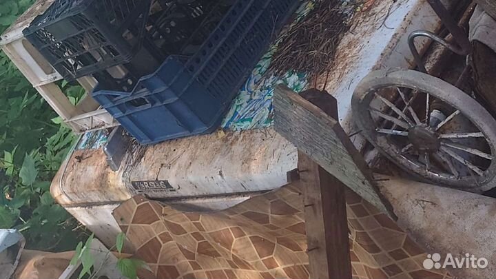 Холодильник бу в утиль