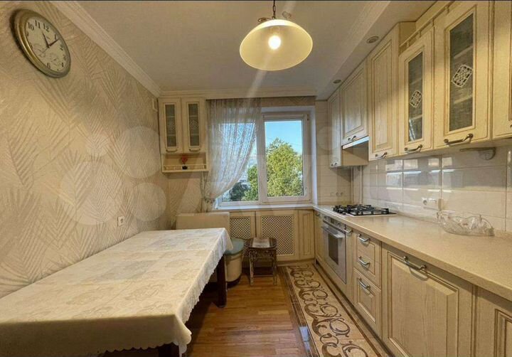 3-к. квартира, 60 м², 4/5 эт.